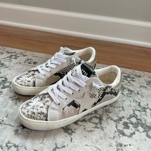 Steve Madden Philosophy Sneakers